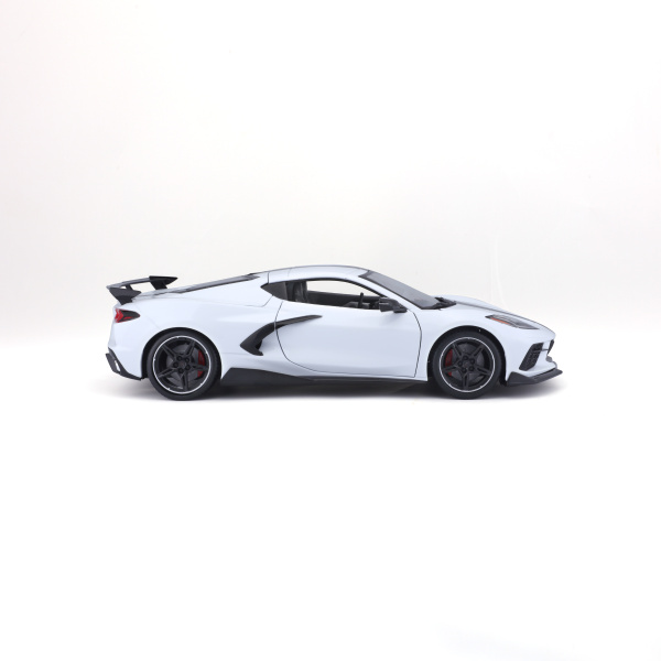 MAISTO 31455 2020 CHEV.CORVETTE STINGRAY BIAŁY1/18