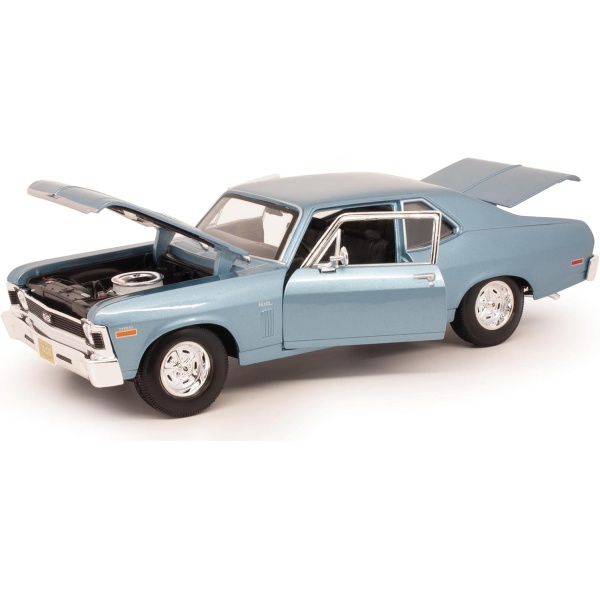 MAISTO 31132 CHEVROLET NOVA SS CO.1970 NIEB. 1/18