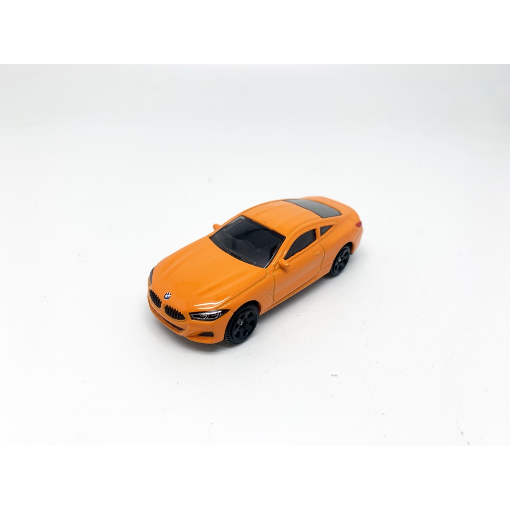 MSZ 1/64 BMW M850i COUPE POMARAŃCZOWY