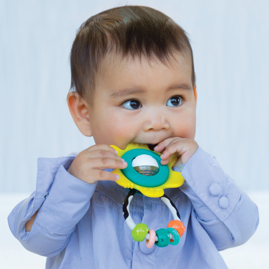 INFANTINO 216314 GRZECHOTKA GRYZACZEK-KWIATEK