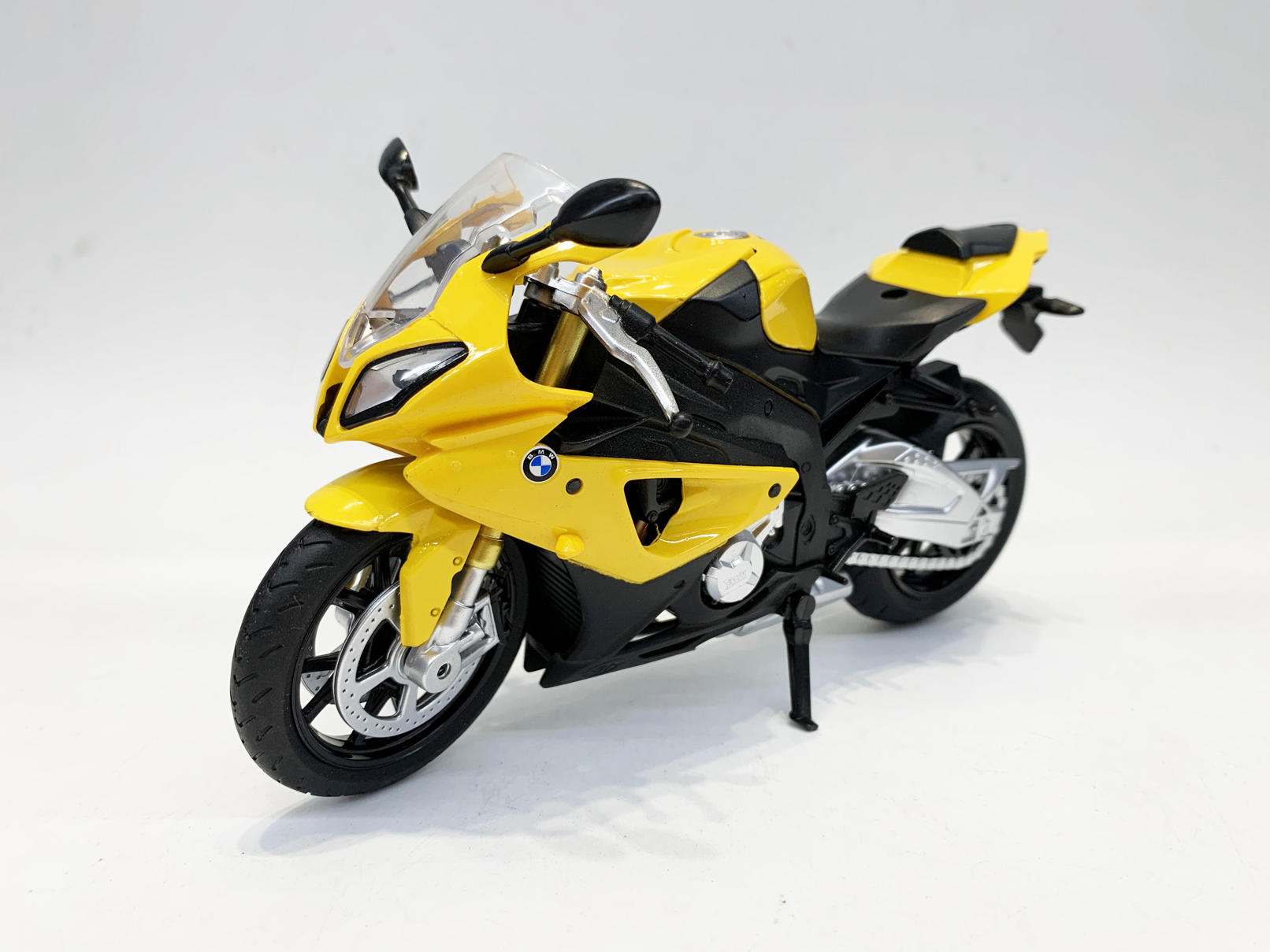 MSZ 1/12 BMW S1000 RR ŻÓŁTY MSZ 1/12 BMW S1000 RR ŻÓŁTY