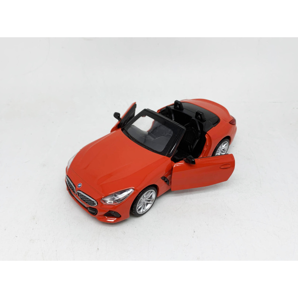 MSZ 1/30 BMW Z4 M40I CZERWONY (ŚWIATŁO+DŹWIĘK)