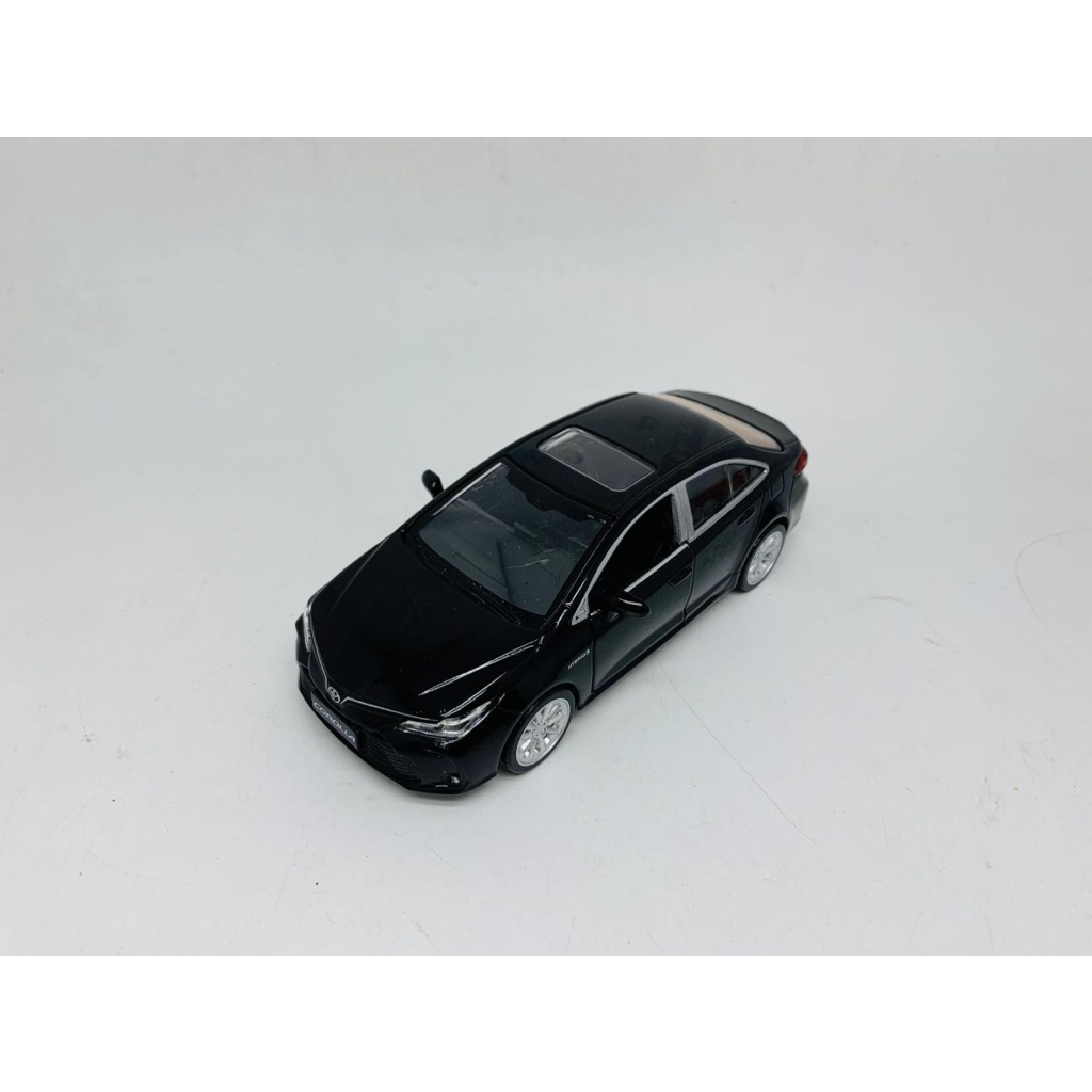 MSZ 1/33 TOYOTA COROLLA HYBRID CZARNY (ŚW.+DŹWIĘK)
